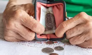 Czym się różni renta od emerytury? Kluczowe różnice i konsekwencje