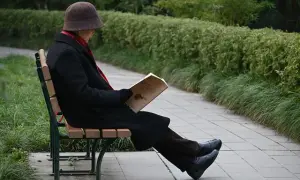 Prawdziwe pragnienia dojrzałego mężczyzny. Czego naprawdę chce facet po 60?