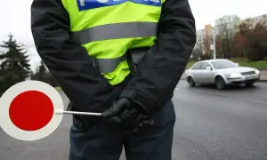 Ile wynosi emerytura policjanta po 15 latach? Zaskakujące wyliczenia