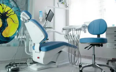 Dobry dentysta w Lublinie – jakie sygnały świadczą o jakości leczenia, a nie tylko o marketingu