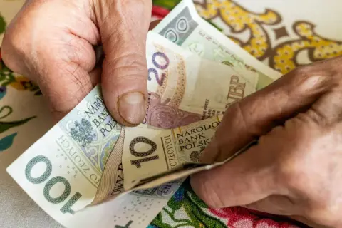 Komu przysługuje renta rodzinna? Sprawdź, czy możesz ją otrzymać