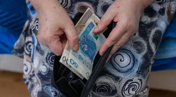 Co to jest renta socjalna i jakie są jej kluczowe zasady?