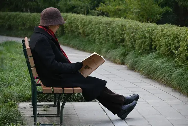 Prawdziwe pragnienia dojrzałego mężczyzny. Czego naprawdę chce facet po 60?